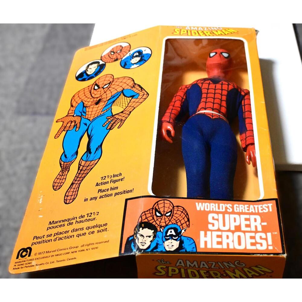Vintage 1977 Mego The‎ Amazing Spider-Man 12 1/2 inch action figure - NIB